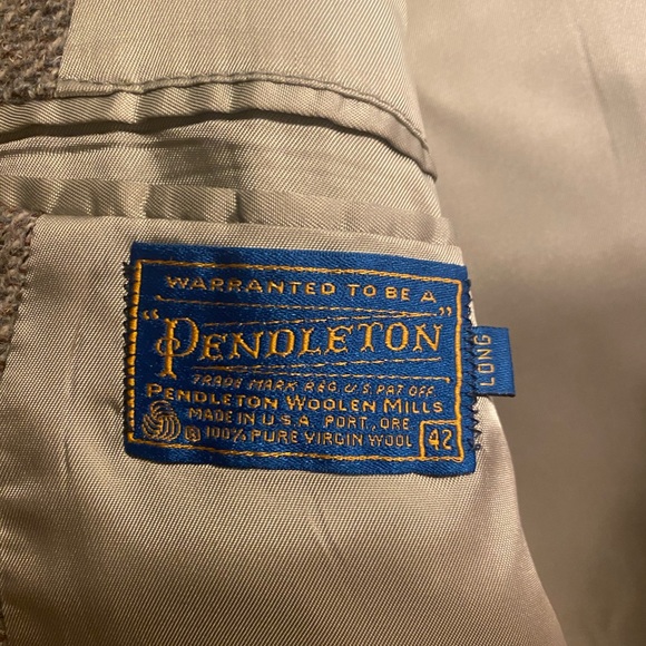 Men’s Pendleton tweed sports coat - Picture 8 of 9